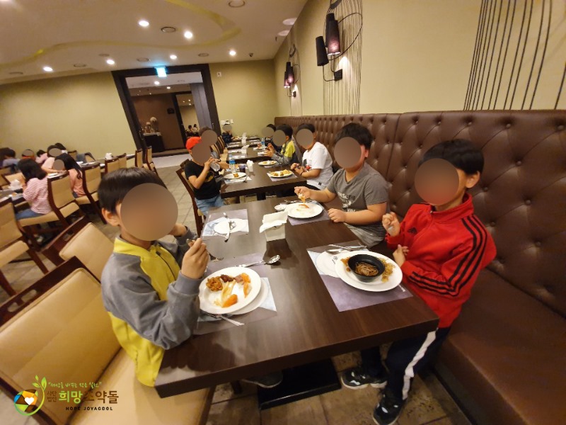 KakaoTalk_20190510_102310810 복사.jpg